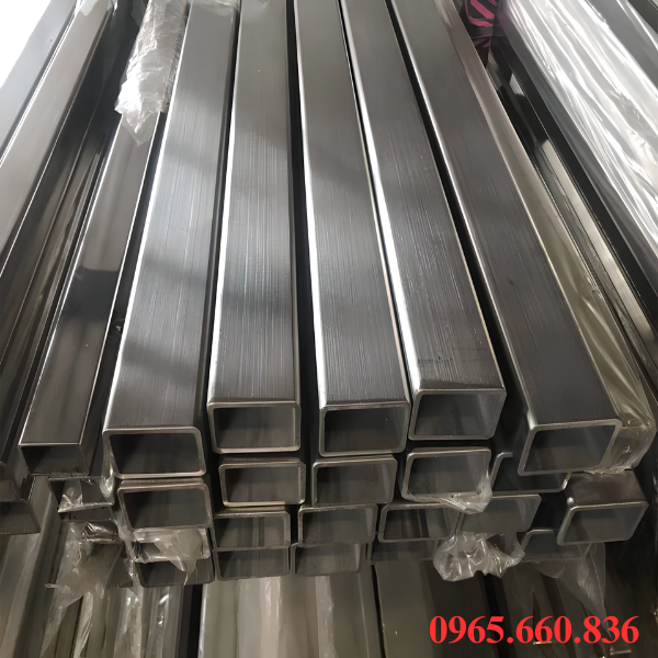 Giá trị khối lượng riêng của inox 304 tiêu chuẩn