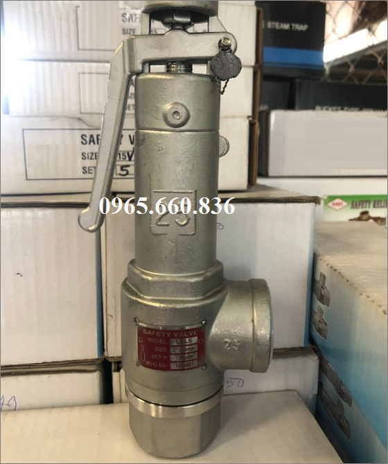 van an to&agrave;n inox lắp ren 1