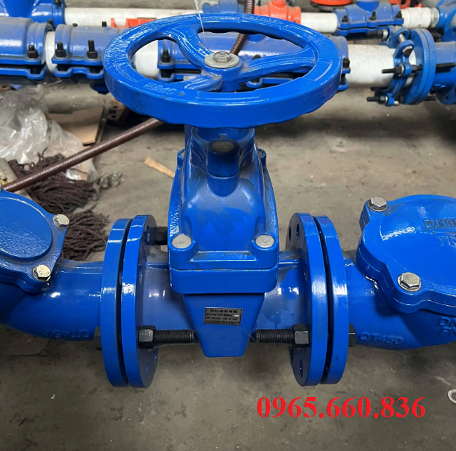 van cổng 22