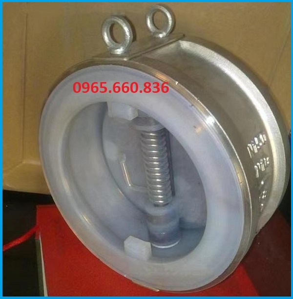van một chiều c&aacute;nh bướm 1