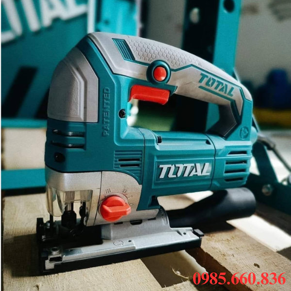 Máy cưa lọng Total