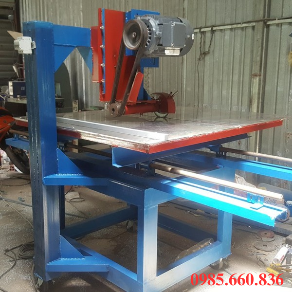 Ứng dụng máy cắt gạch bàn đẩy